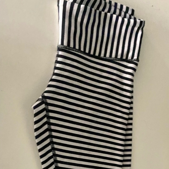 Lululemon Leggings - Picture 2 of 2